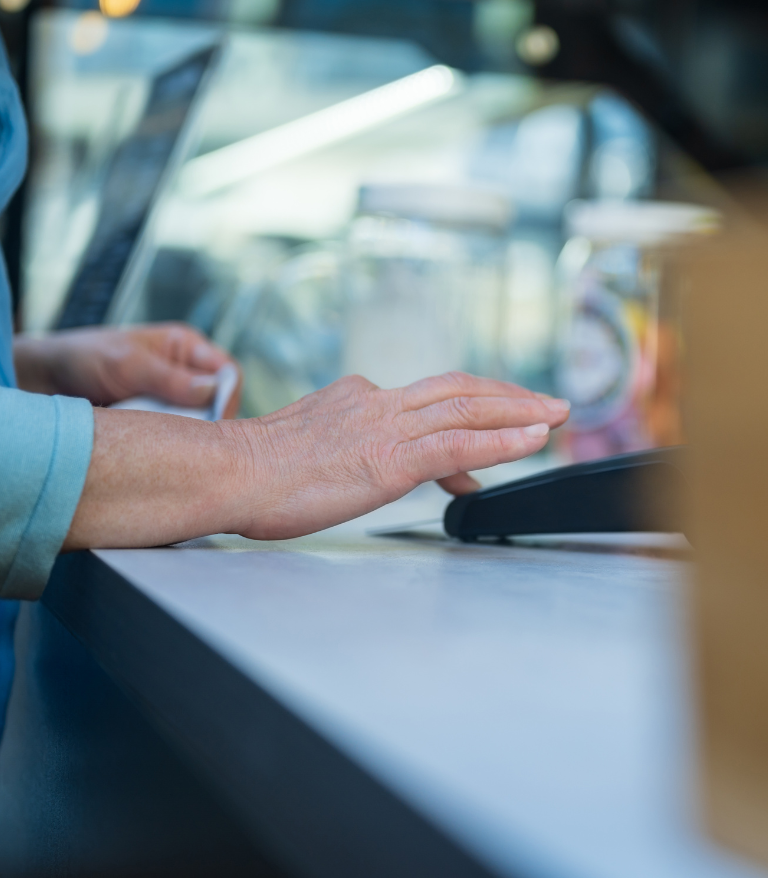 Simplifiez vos transactions avec la saisie de commandes en Tunisie. Accélérez les processus et améliorez la satisfaction client.