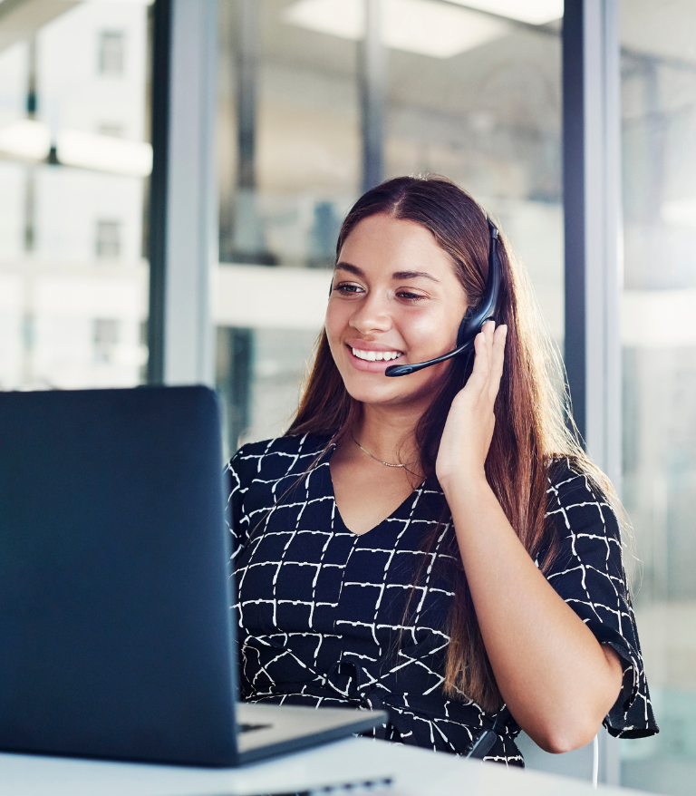 Optimisez votre présence en ligne avec notre support par chat en Tunisie. Gérez efficacement votre communauté et améliorez votre expérience client grâce à nos experts multilingues.